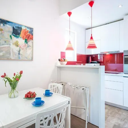 Апартаменты Meri & Karla - Two Bedroom With Balcony And Sea View Дубровник